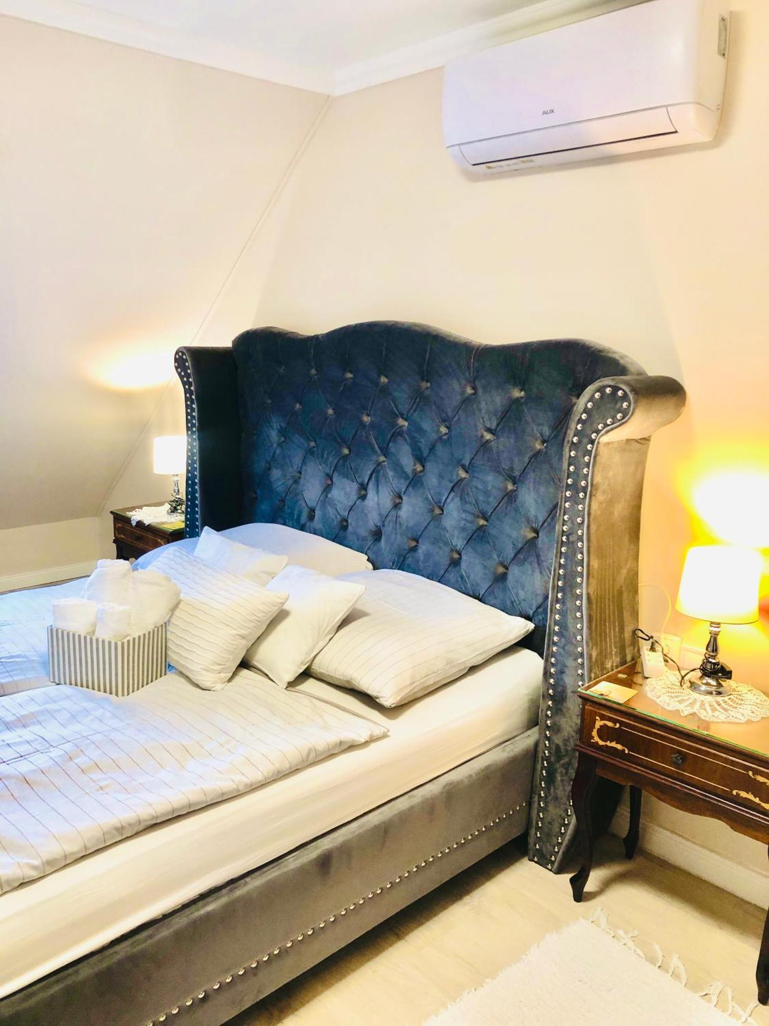 Lux Apartman Villa Hajdúszoboszló Exteriör bild